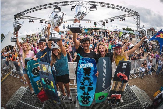Foto di campioni al GKA Kite Tour