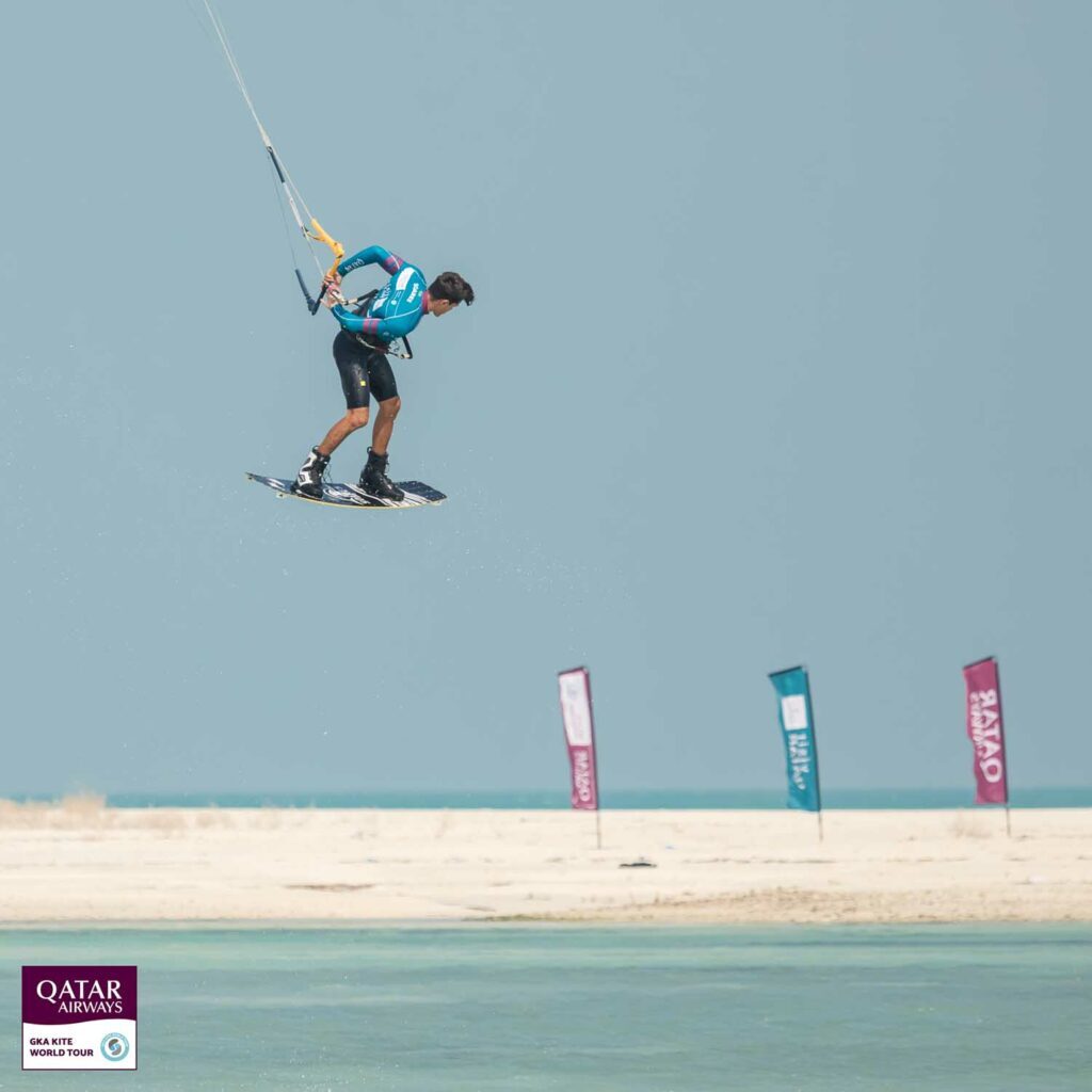 trick al gka kite world tour qatar
