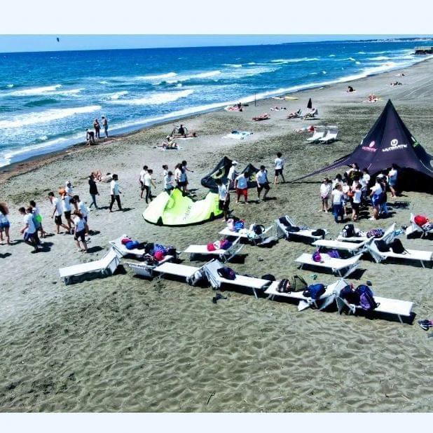 La spiaggia dove lavorava Antonella