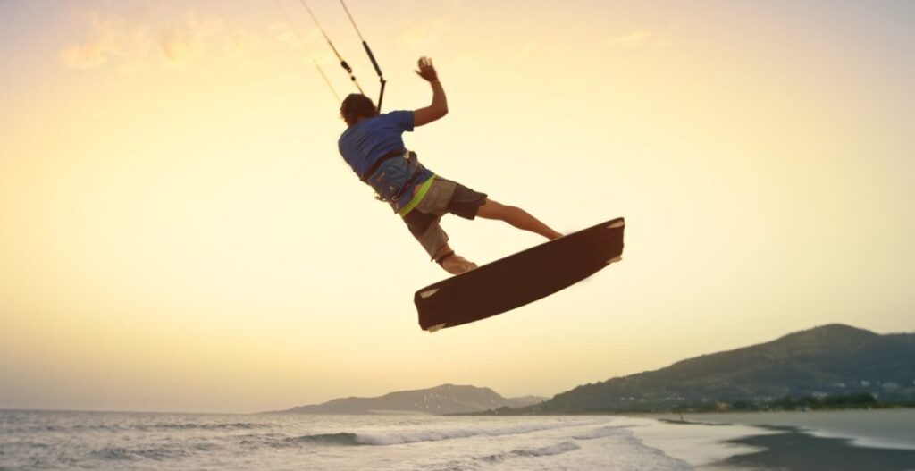 kitesurf tramonto