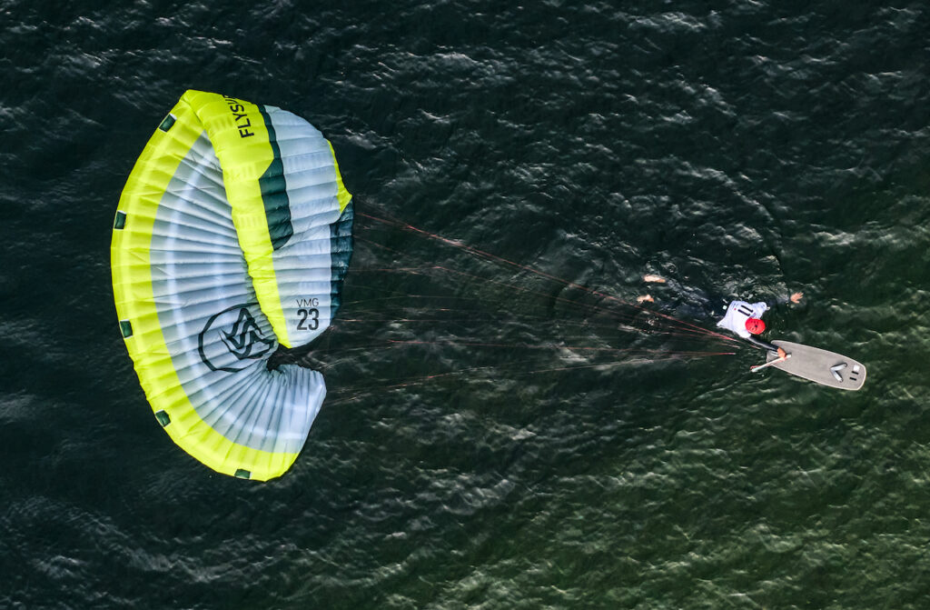 kitefoil ika