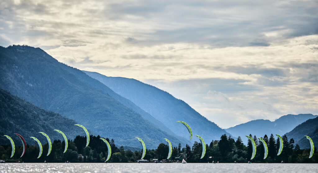 kitefoil ika