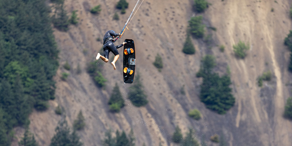 f-one trax carbon kitesurf