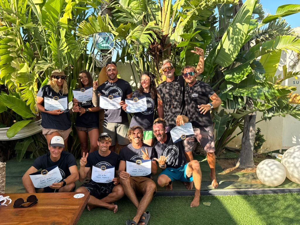 kitesurf stagnone riders sunset